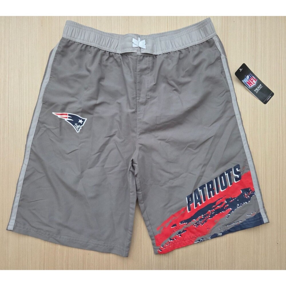 NFL Team Apparel New England Patriots Youth Charcoal Heat Wave Swim Trunk XL